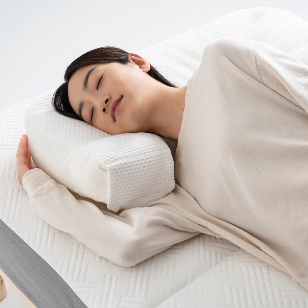 【寝返りがしやすい熟睡枕】macolom