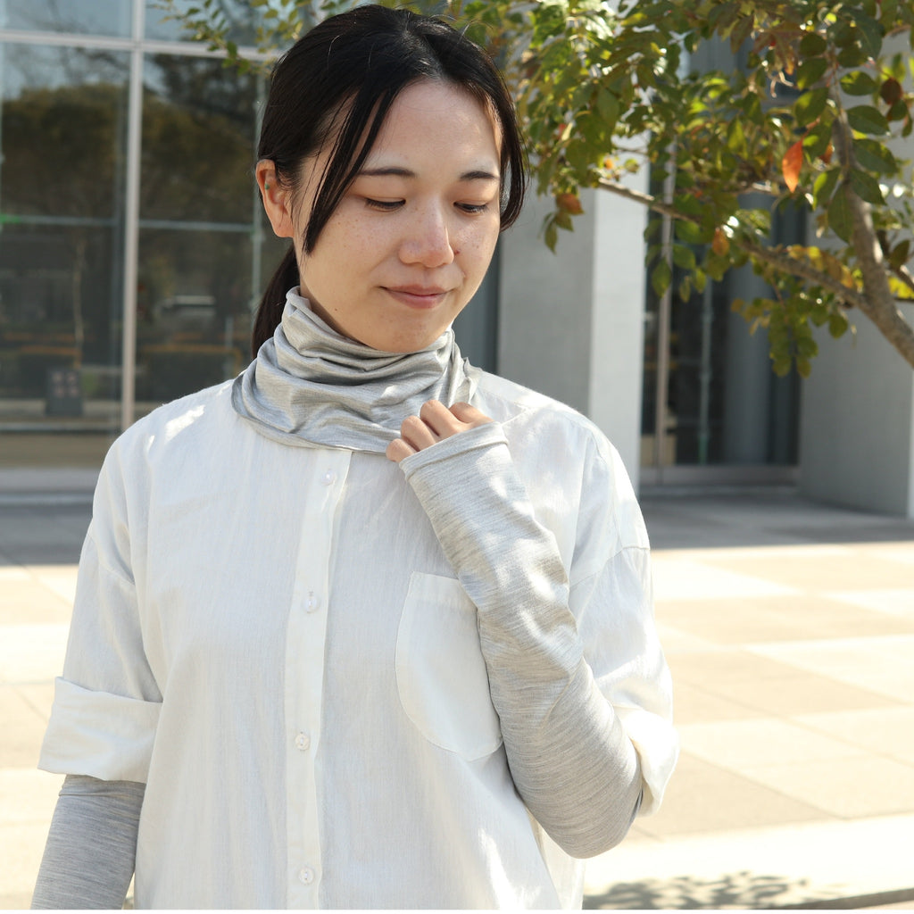 冷感シルクのアームカバー　ロング丈